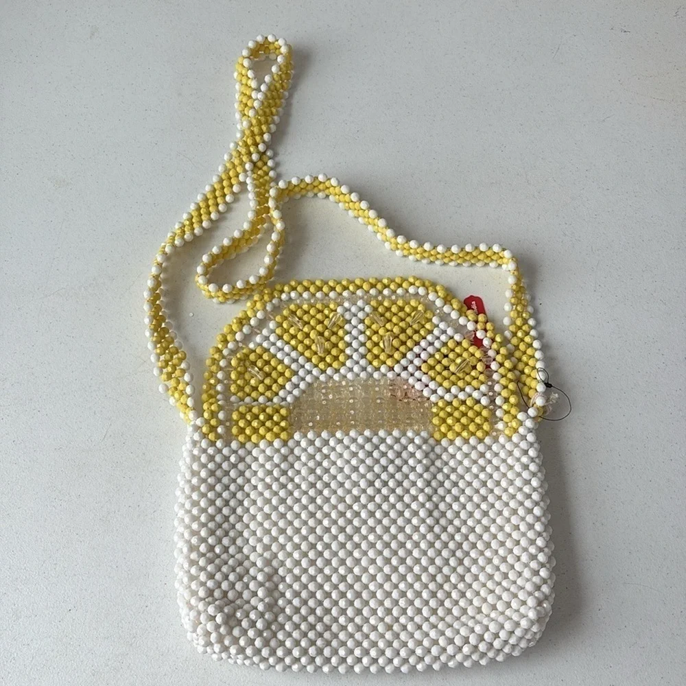 Bouffants & Broken Hearts Beaded Lemon Purse NEW! - Picture 3 of 6